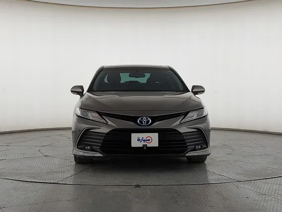Toyota Camry  GLE 2024 