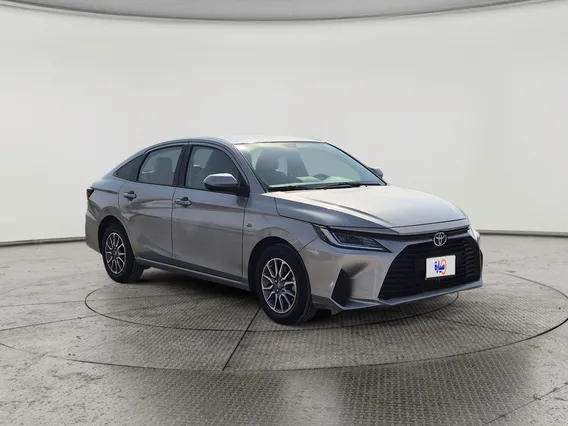 Toyota Yaris  Y 2023 