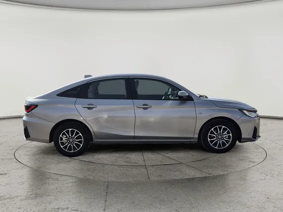 Toyota Yaris  Y 2023 