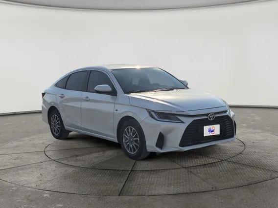 Toyota Yaris  Y 2024 