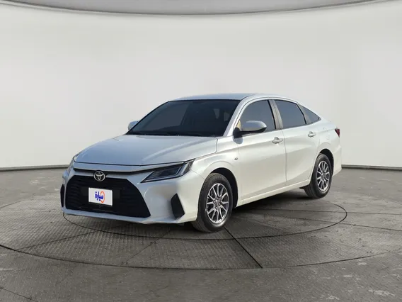Toyota Yaris  Y 2024 