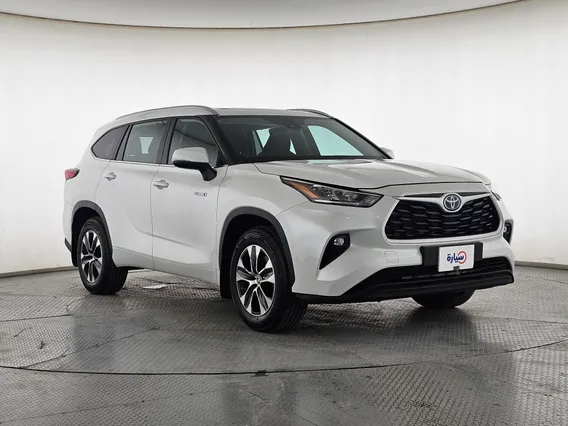 Toyota Highlander GLE 2023 