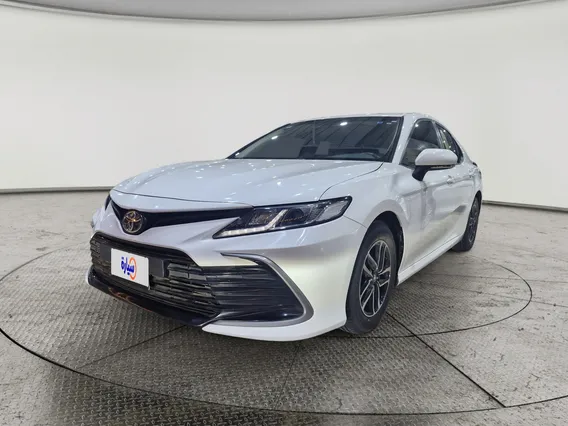 Toyota Camry  LE 2023 
