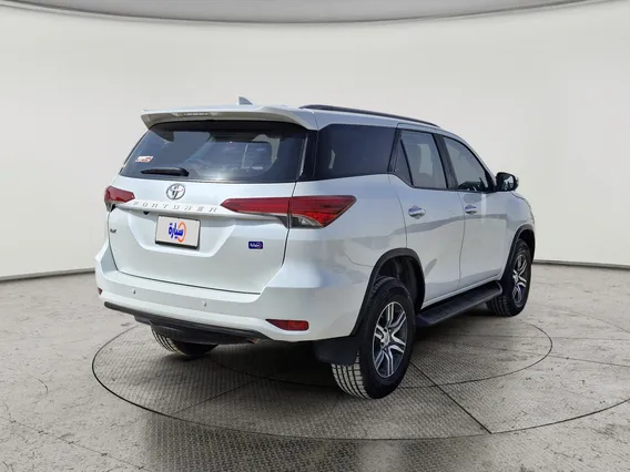Toyota Fortuner GX2 2024 دبل