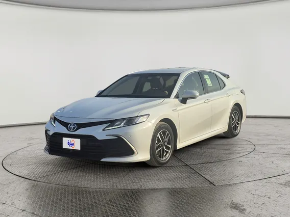 Toyota Camry  LE HEV 2023 