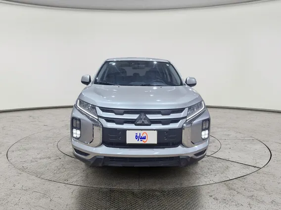 ميتسوبيشي ASX GLX 2022 