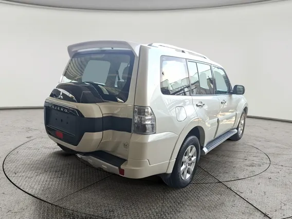 Mitsubishi Pajero GLS 5Doors 2021 دبل