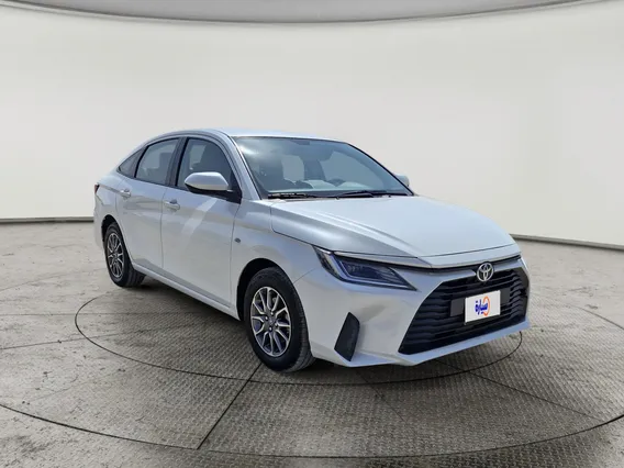 Toyota Yaris  Y 2024 
