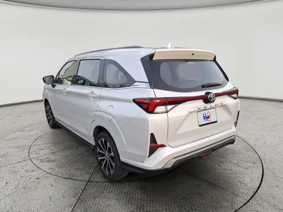 Toyota Veloz GLX 2024 