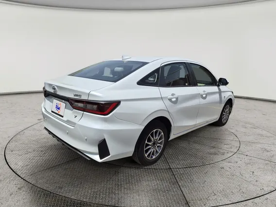 Toyota Yaris  Y 2024 