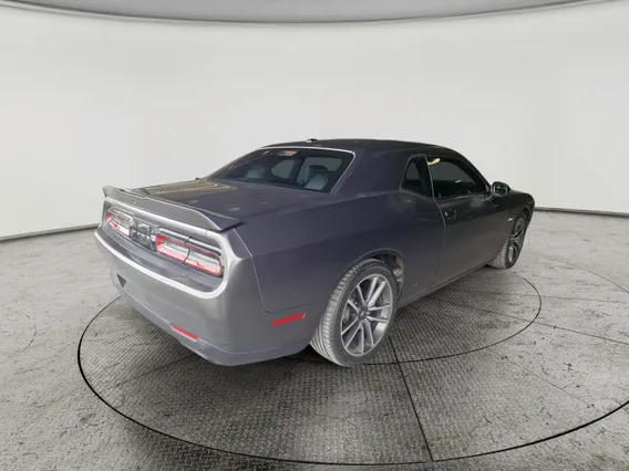 Dodge Challenger RT 2023 