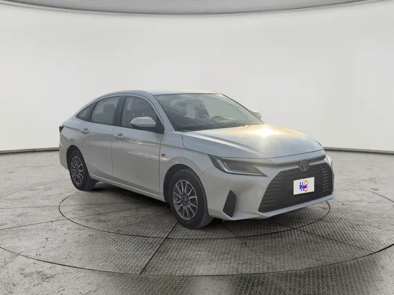 Toyota Yaris  Y 2023 