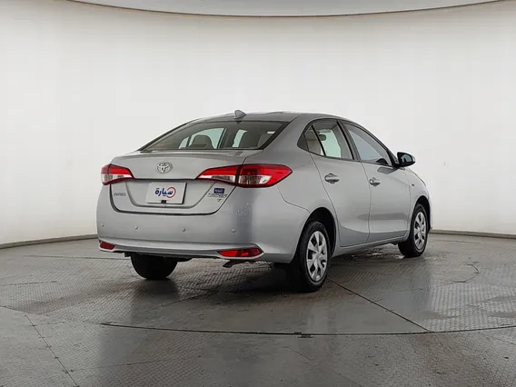 Toyota Yaris  Y 2022 