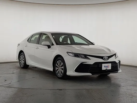 Toyota Camry  LE 2024 