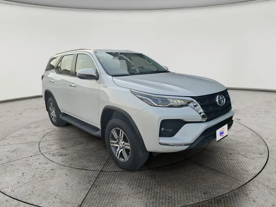Toyota Fortuner VX 2023 دبل