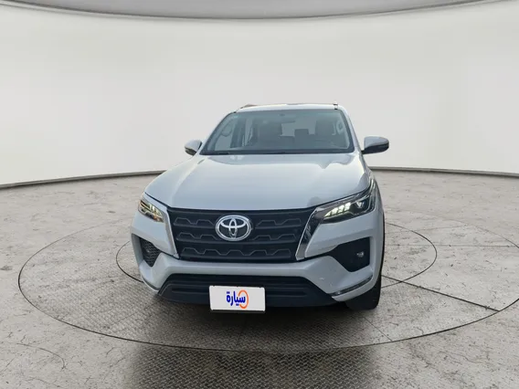 Toyota Fortuner VX 2023 دبل