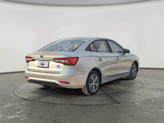 MG 5 LUX 2022 