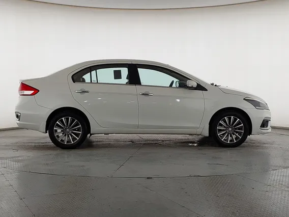 Suzuki Ciaz GLX 2023 