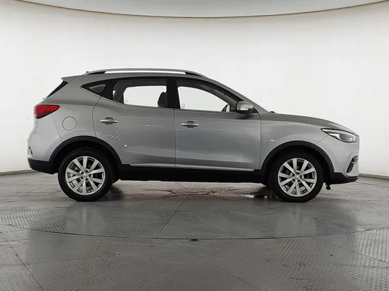MG ZS STD 2022 