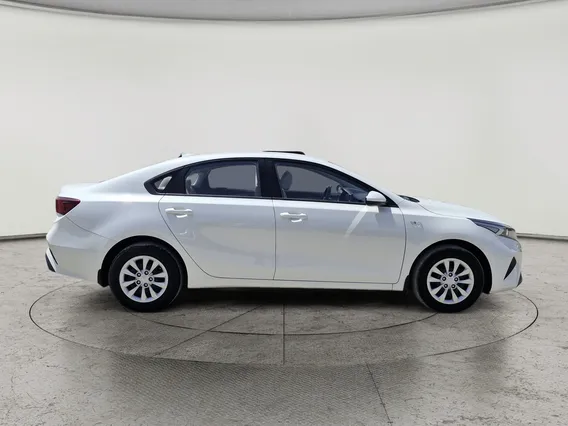 Kia Cerato L 2024 