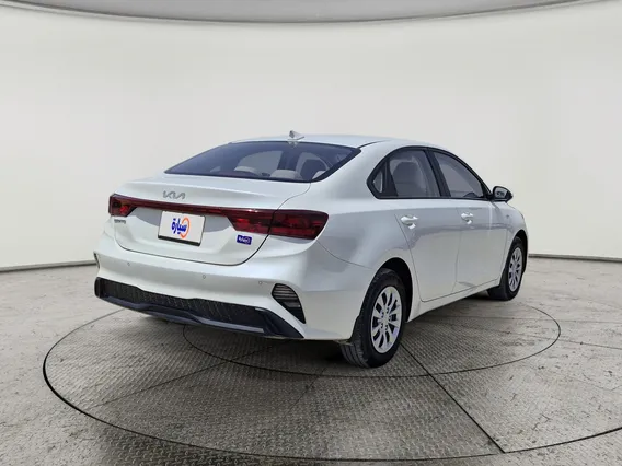 Kia Cerato L 2024 
