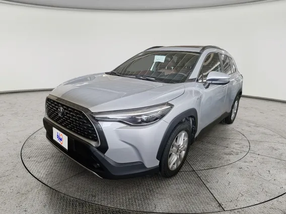 Toyota Corolla Cross XLE HEV 2021 