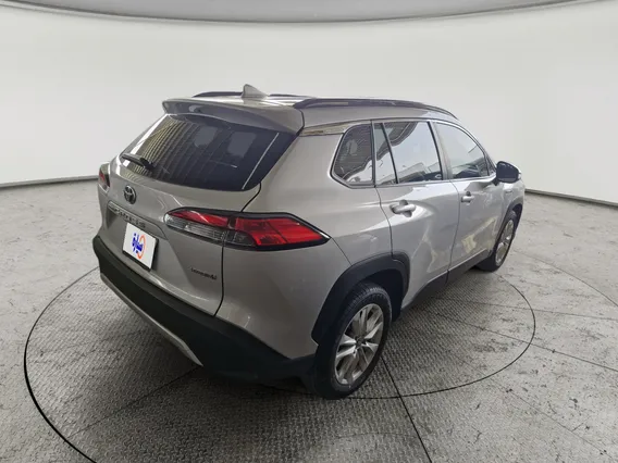 Toyota Corolla Cross XLE HEV 2021 