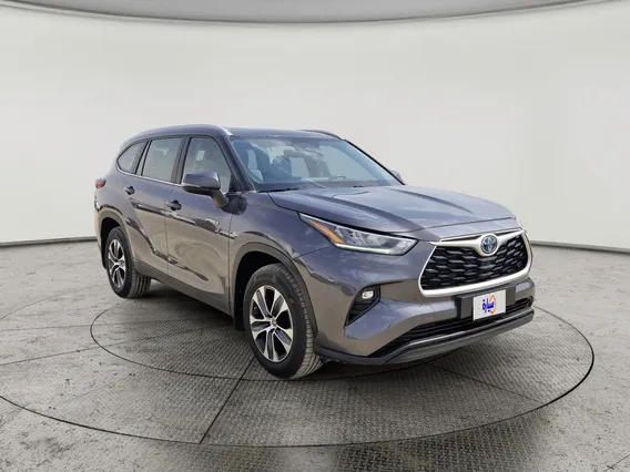 Toyota Highlander GLE 2023 