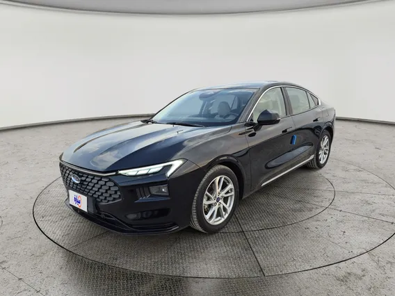 Ford Taurus Trend 2023 