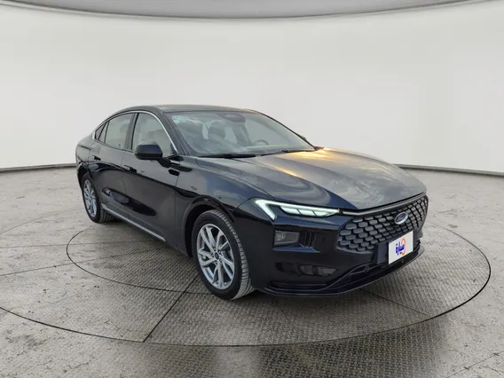 Ford Taurus Trend 2023 