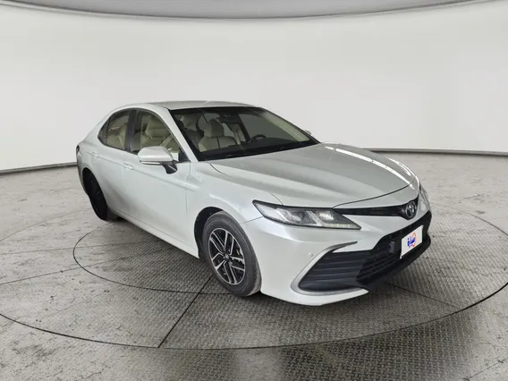 Toyota Camry  LE 2023 