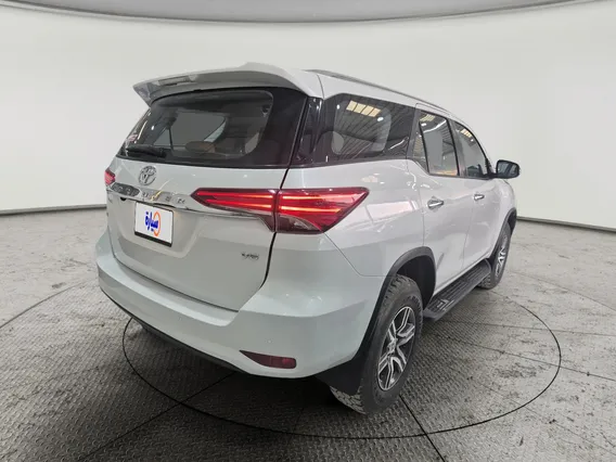 Toyota Fortuner VX 2023 دبل