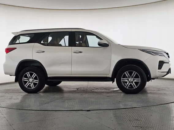 Toyota Fortuner VX 2022 دبل