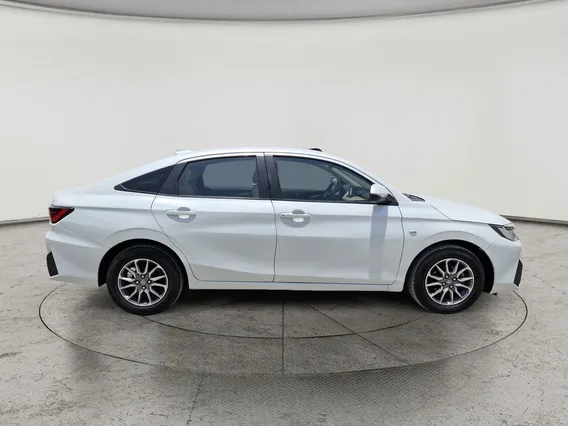 Toyota Yaris  Y 2023 
