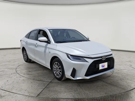 Toyota Yaris  Y 2023 