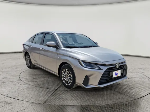 Toyota Yaris  Y 2023 