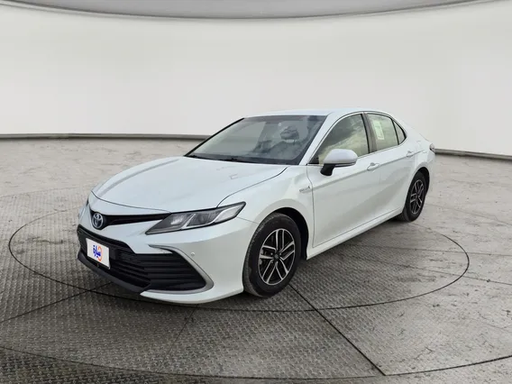 Toyota Camry  LE HEV 2023 