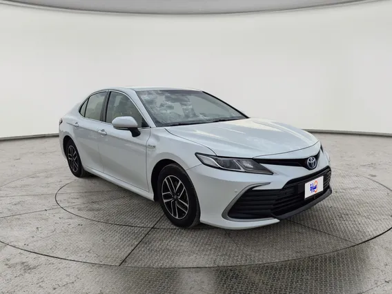 Toyota Camry  LE HEV 2023 