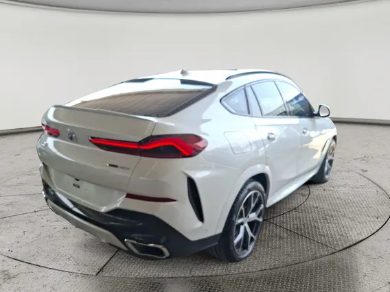 بي ام دبليو الفئة اكس 6 xDrive 40i 2023 