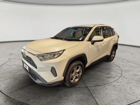 Toyota RAV4 LE 2022 
