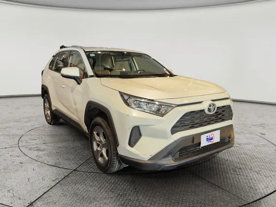 Toyota RAV4 LE 2022 