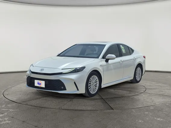Toyota Camry  E Plus HEV 2025 