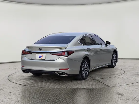 لكزس ES 350 2024 
