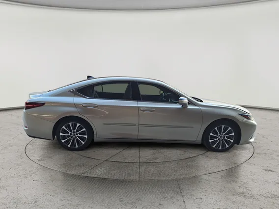 Lexus ES 350 2019 