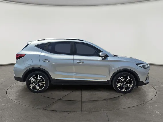 MG ZS LUX 2023 