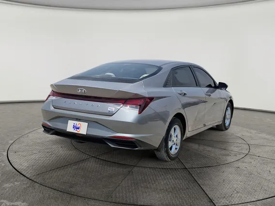 Hyundai Elantra Smart 2021 