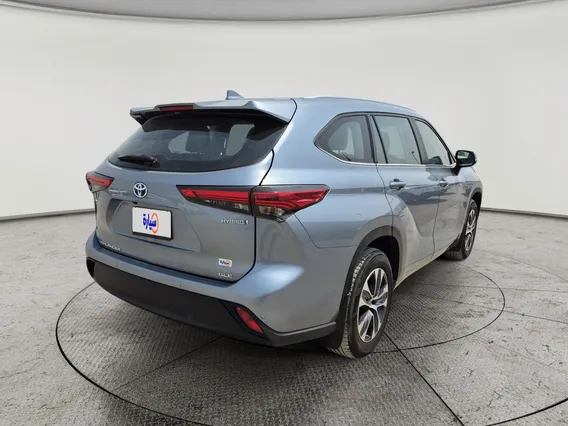 Toyota Highlander GLE 2023 