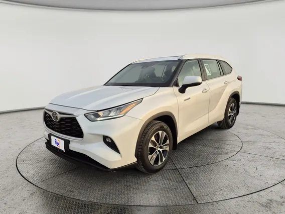 Toyota Highlander GLE 2023 