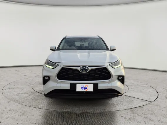 Toyota Highlander GLE 2023 
