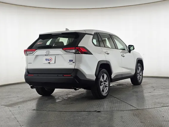 Toyota RAV4 LE 2023 